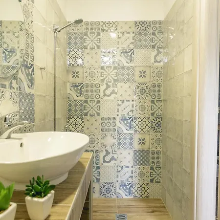 House Ekton Ξενοδοχείο με διαμερίσματα 3*