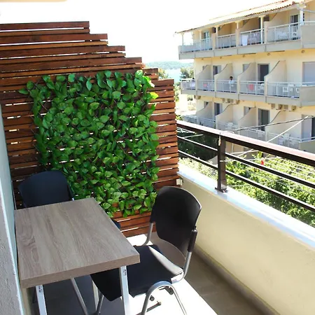 House Ekton Hotel apartamentowy Pefkari