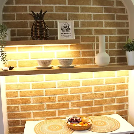 House Ekton Hotel apartamentowy 3*